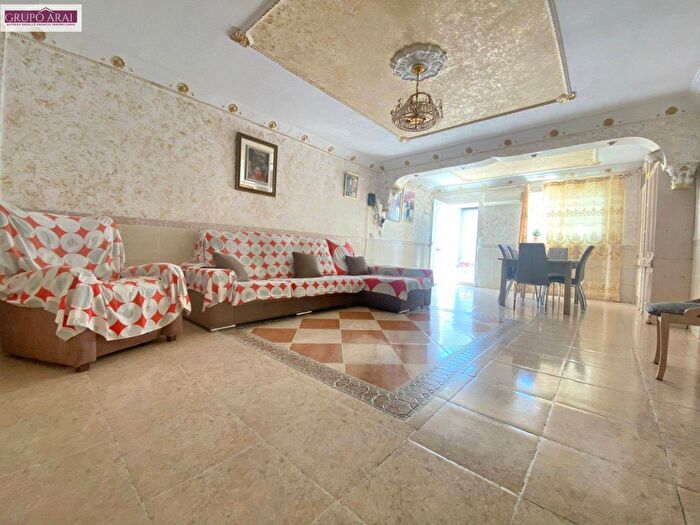 Piso en venta de 3 habitaciones en Comunitat Valenciana, Alicante