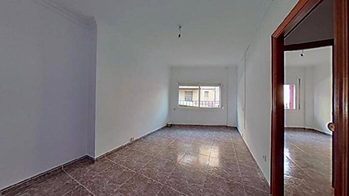 Piso en venta de 4 habitaciones en Cataluña, Barcelona