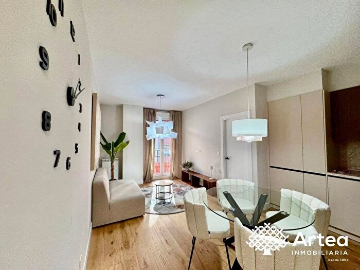 Piso en venta de 2 habitaciones en País Vasco, Vizcaya Bizkaia