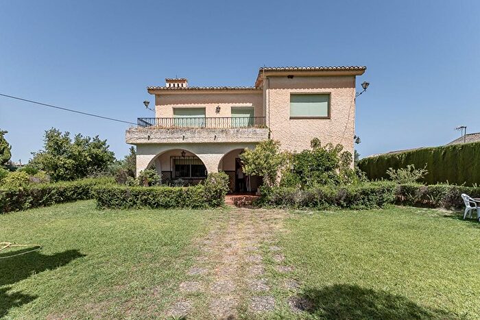 Dílar, Granada: Casa en venta de 6 habitaciones