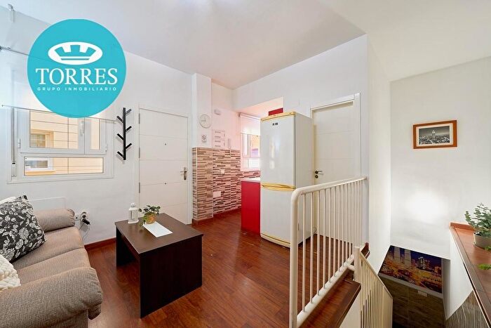 Piso en venta de 2 habitaciones en Centro, Perchel Norte