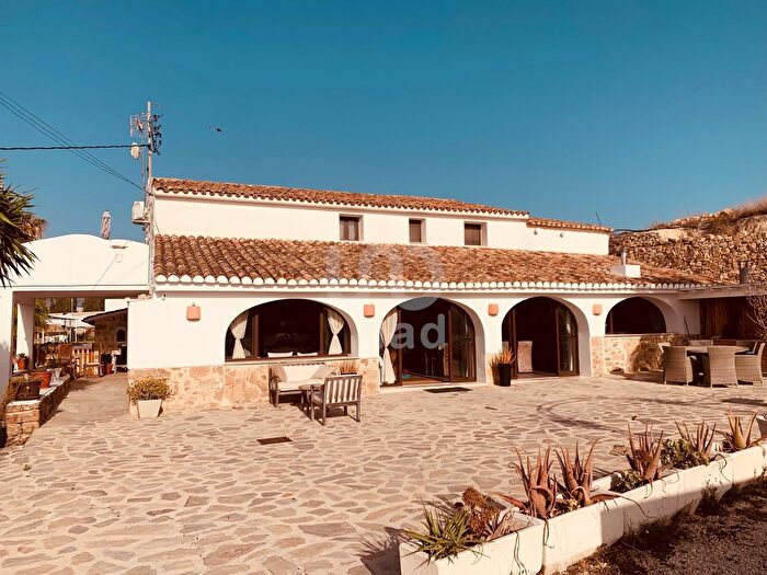 Casa en venta de 7 habitaciones: Benissa pueblo, Benissa