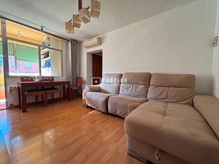 Carabanchel, Puerta Bonita: Piso en venta de 3 habitaciones