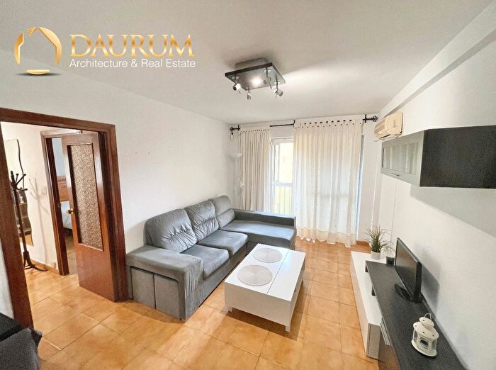 Piso de 3 habitaciones en venta en Carretera de Cádiz, Girón Las Delicias