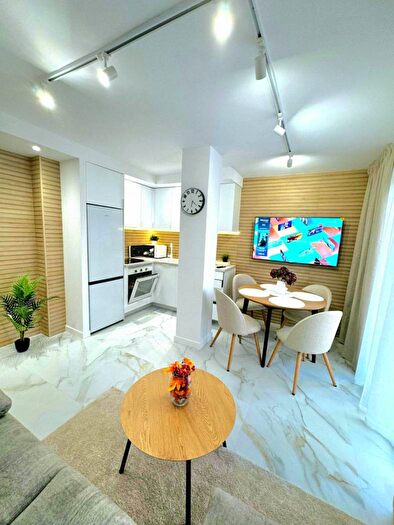 Piso en venta de 2 habitaciones en Comunitat Valenciana, Alicante