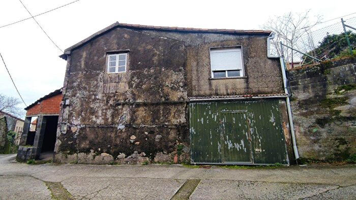 Casa en venta de 4 habitaciones en Galicia, Pontevedra