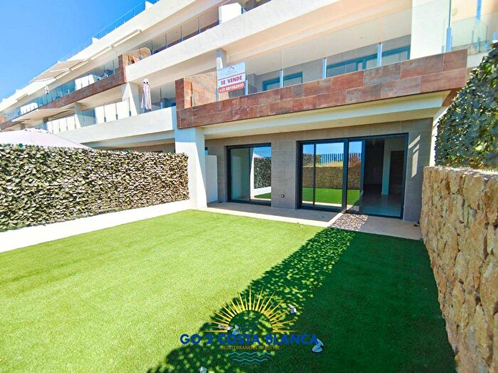 Piso de 3 habitaciones en venta en Comunitat Valenciana, Alicante