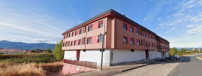 Piso en venta de 2 habitaciones en Castilla y León, León