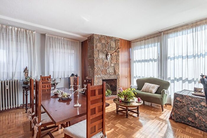 Piso de 6 habitaciones en venta en Centro, Centro Sagrario