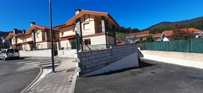 Casa en venta de 4 habitaciones en Cantabria, Cantabria