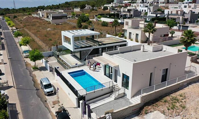 Casa de 3 habitaciones en venta en Comunitat Valenciana, Alicante