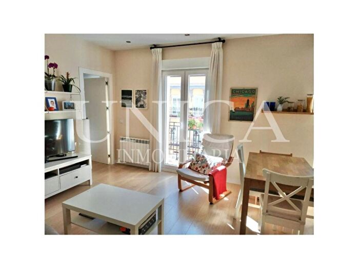 Piso en venta de 2 habitaciones en Chamberí, Trafalgar