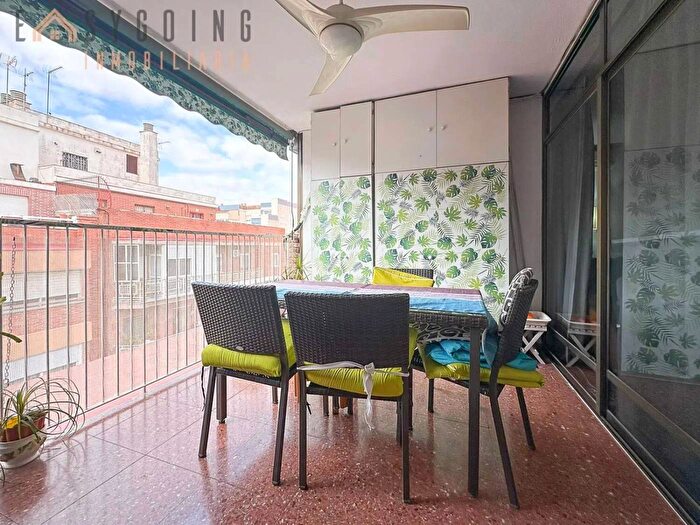 Casa de 3 habitaciones en venta en Comunitat Valenciana, Alicante