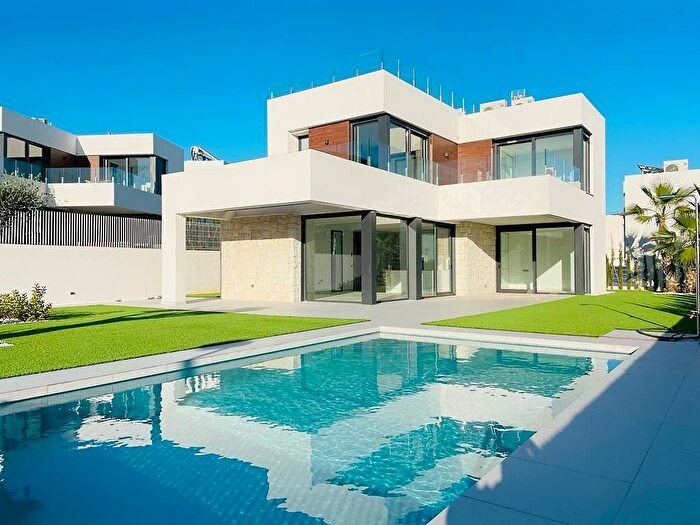 Casa en venta de 3 habitaciones en Comunitat Valenciana, Alicante