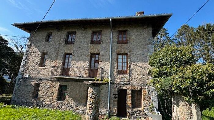 Busturia, Bizkaia: Casa en venta de 10 habitaciones