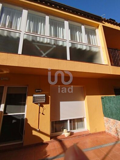 Casa en venta de 3 habitaciones en Alfara de Carles, Tarragona