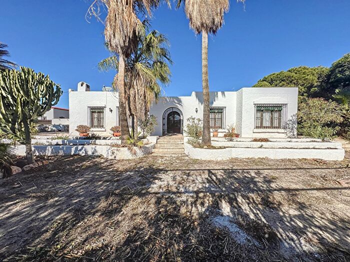 Casa en venta de 3 habitaciones en El Alquián, Almería Capital