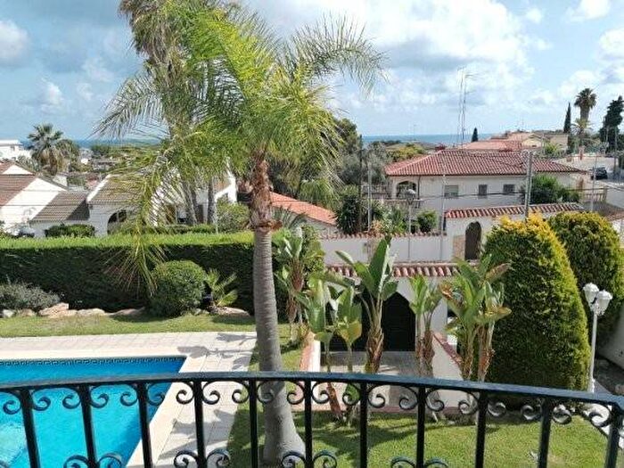 Casa en venta de 4 habitaciones: Cataluña, Tarragona