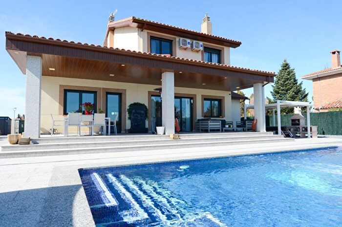 Brunete, Madrid: Casa en venta de 6 habitaciones