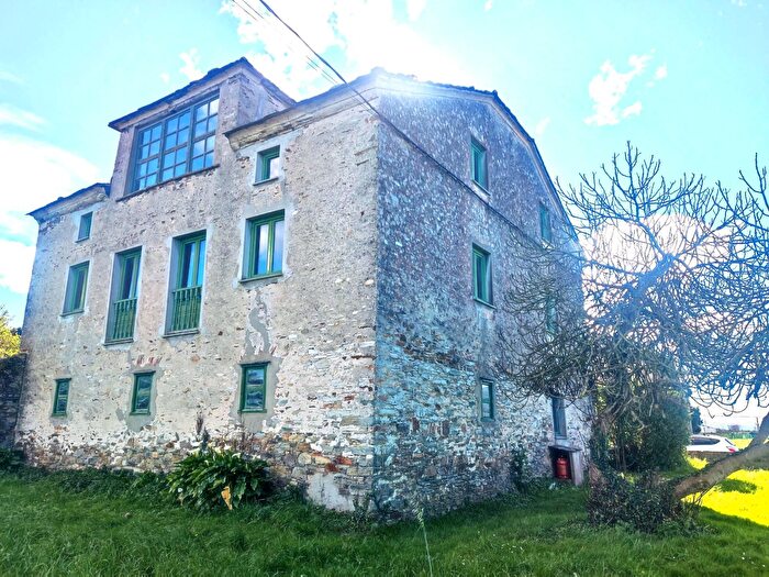 Tapia de Casariego, Asturias: Casa en venta de 8 habitaciones