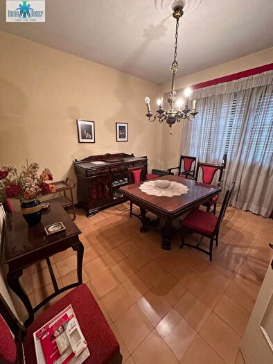 Castilla La Mancha, Albacete: Piso en venta de 8 habitaciones