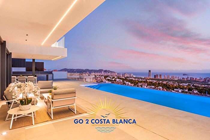 Casa de 4 habitaciones en venta en Comunitat Valenciana, Alicante