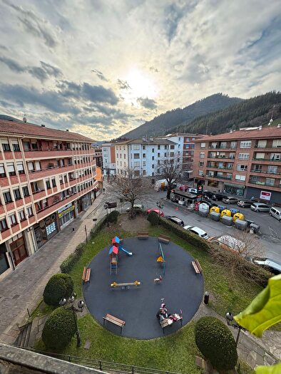 Piso en venta de 2 habitaciones, Balmaseda, Bizkaia