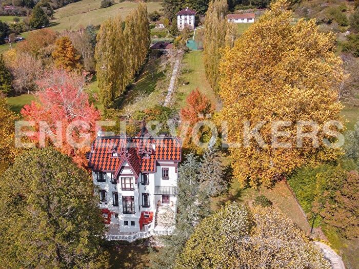 Casa en venta de 16 habitaciones, Gordexola, Bizkaia