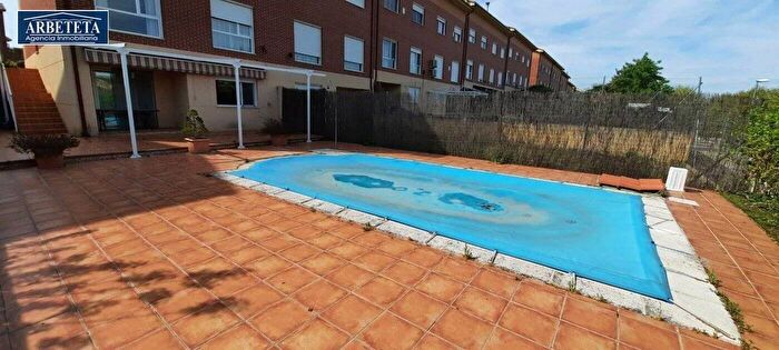 Castilla La Mancha, Guadalajara: Casa en venta de 3 habitaciones