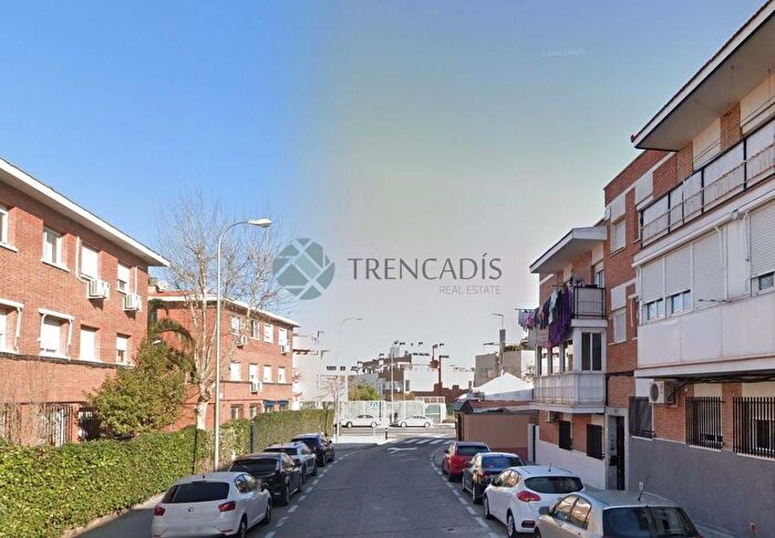 Piso en venta de 3 habitaciones: Barajas, Timón