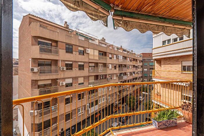 Piso en venta de 6 habitaciones, Andalucía, Granada