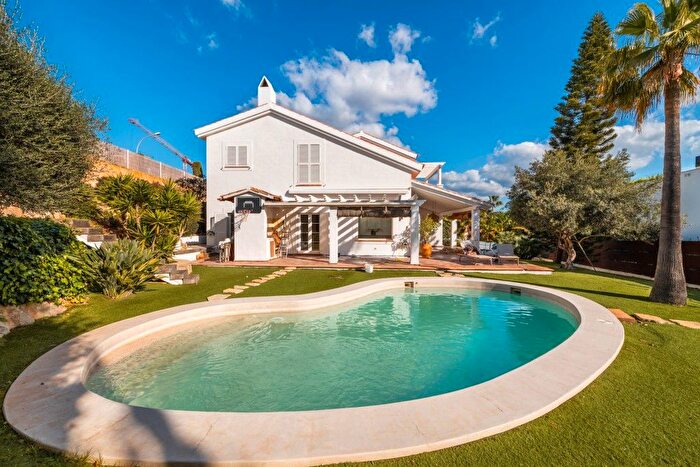 Casa en venta de 6 habitaciones en Santa Ponça, Calvià
