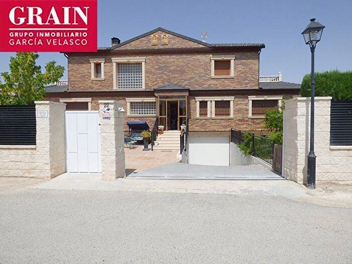 Casa de 7 habitaciones en venta en Castilla La Mancha, Albacete