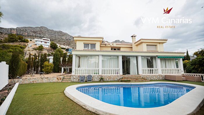 Comunitat Valenciana, Alicante: Casa en venta de 5 habitaciones