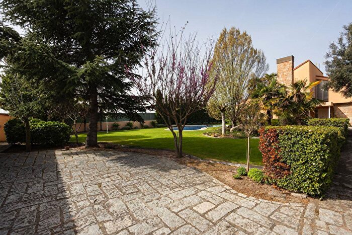 Casa en venta de 5 habitaciones: Comunidad de Madrid, Madrid
