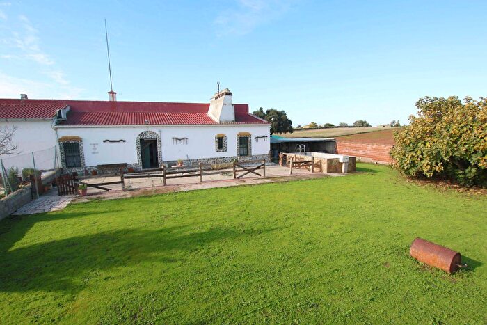 Casa de 5 habitaciones en venta en Extremadura, Badajoz