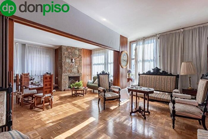 Andalucía, Granada: Piso en venta de 6 habitaciones