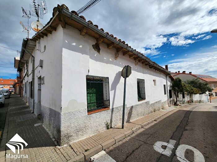 Castilla La Mancha, Guadalajara: Casa en venta de 3 habitaciones
