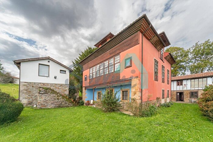 Principado de Asturias, Asturias: Casa en venta de 10 habitaciones