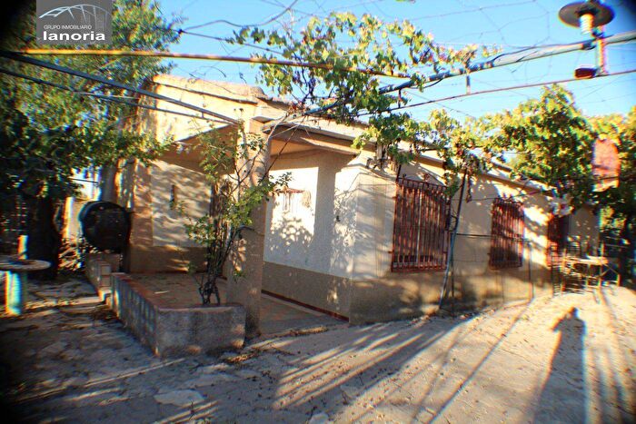 Casa en venta de 4 habitaciones: Castilla La Mancha, Albacete