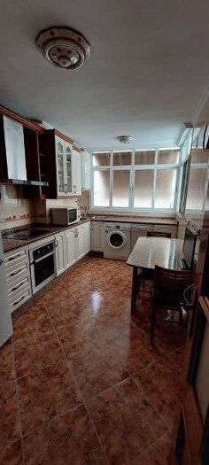 Piso en venta de 4 habitaciones, Andalucía, Málaga