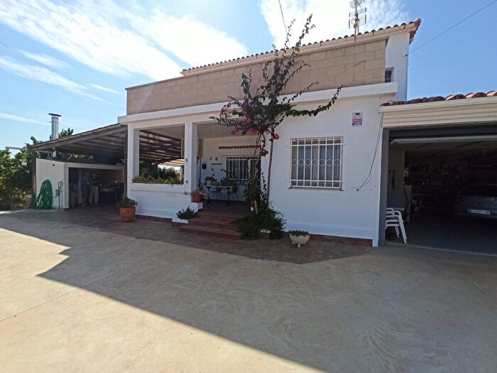 Casa en venta de 4 habitaciones: Comunitat Valenciana, Castellón Castelló