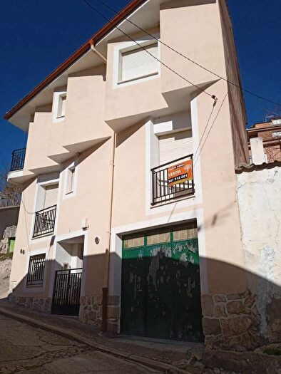 Castilla y León, Segovia: Casa en venta de 4 habitaciones