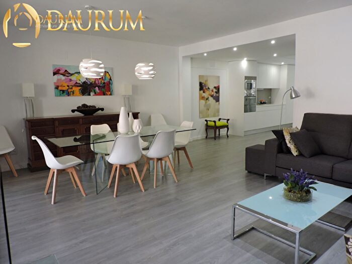 Piso en venta de 4 habitaciones en Centro, Barrio del Centro
