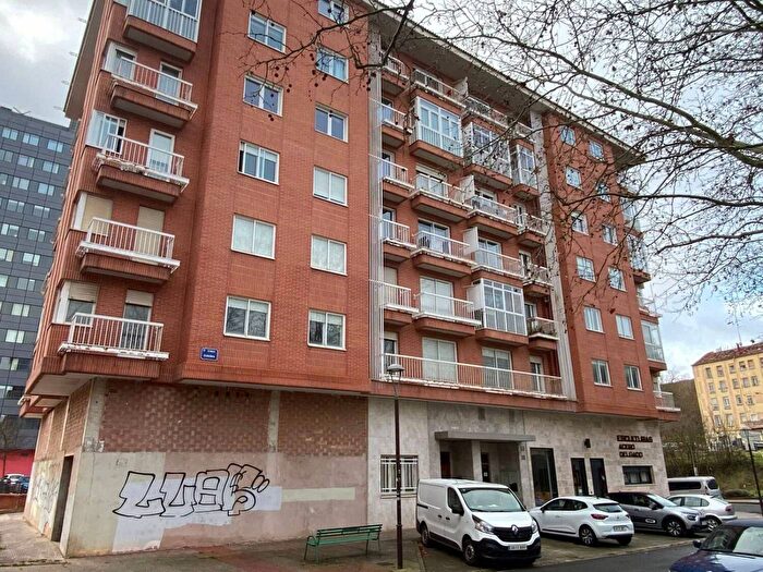 Piso de 1 habitación en venta en Castilla y León, Burgos