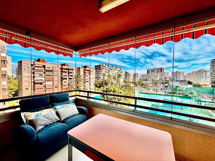 Piso en venta de 4 habitaciones en Playa de San Juan El Cabo de las Huertas, Playa de San Juan