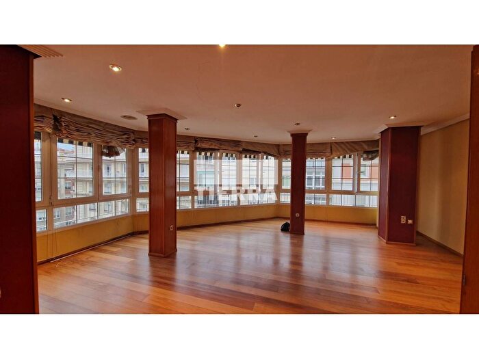 Piso en venta de 3 habitaciones, Centro, Santa Catalina San Bartolomé