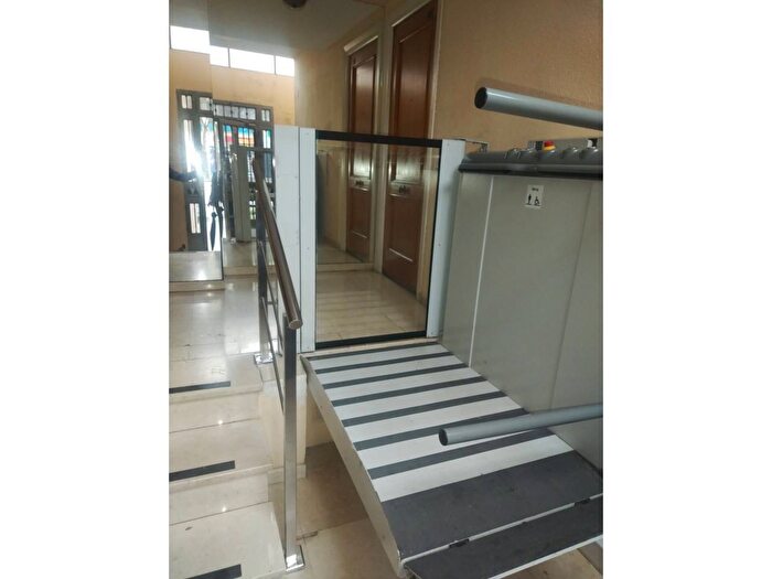 Piso en venta de 3 habitaciones, Andalucía, Sevilla