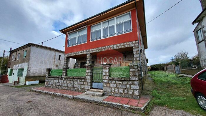 Casa de 2 habitaciones en venta en Castilla y León, Ávila