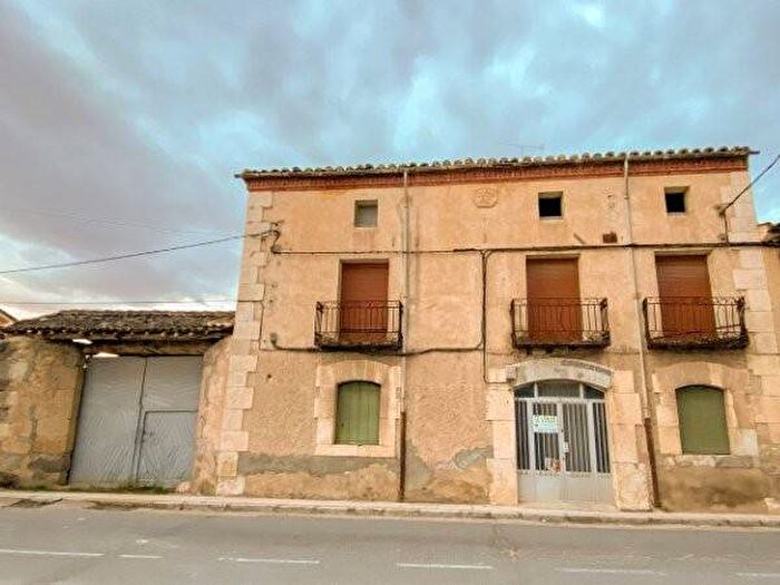 Casa en venta de 5 habitaciones: Castilla y León, Soria